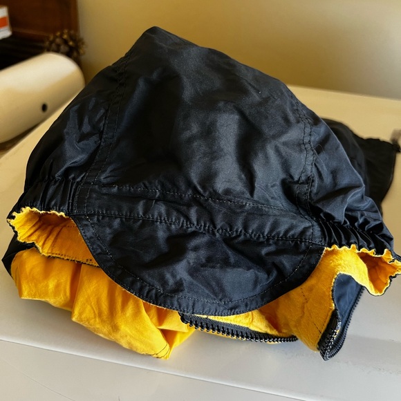 Vintage Like New Carter’s Boy Lightweight Windbreaker - Picture 8 of 11